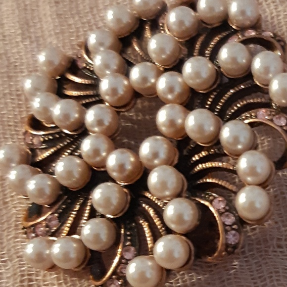 Meet your Posher, Ruthi - Picture 2 of 4